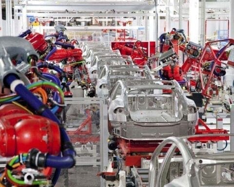 tesla-motorun-ogrettikleri