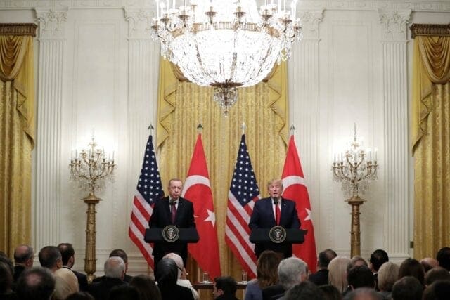 beyaz-saray-zirvesi